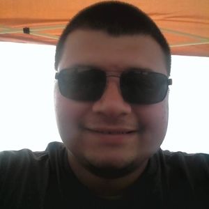 Meet your Posher, Carlos